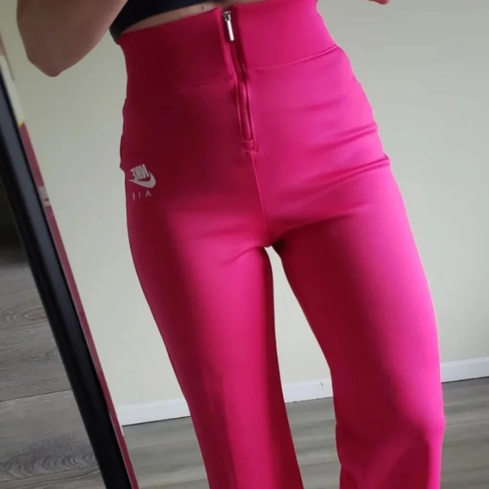 Nike High Rise Pants